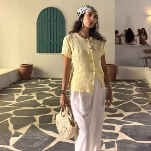 Princess button-down Top