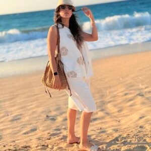 Riviera Vest